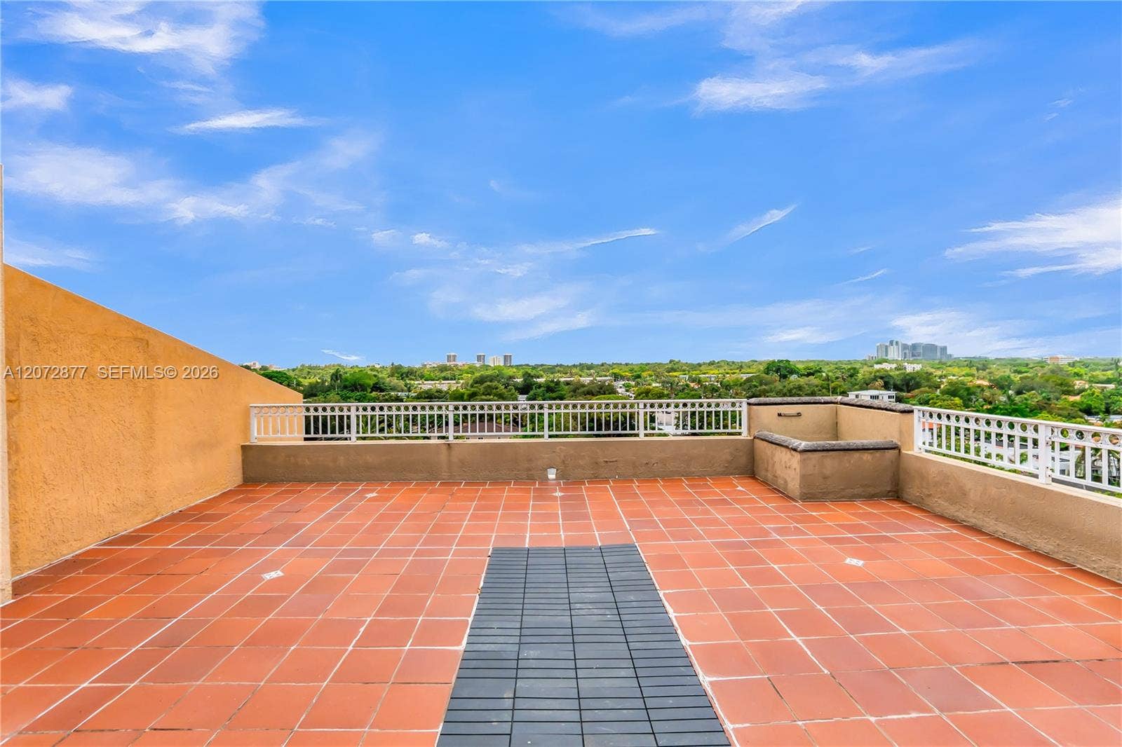 1650 Coral Way, #PH-9, Miami, FL 33145 Photo 28