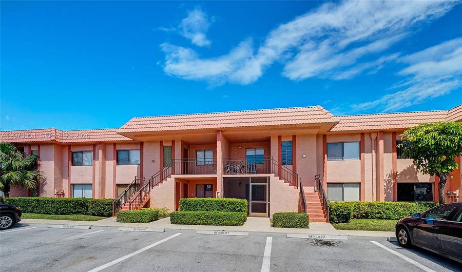 Property photo for 231 Lakeview Drive, #103, Weston, FL