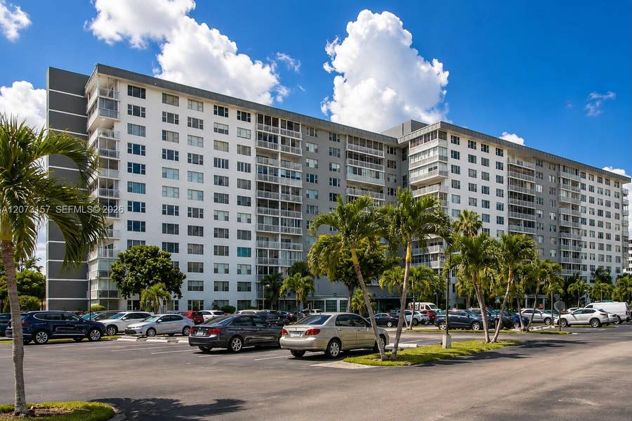 Property photo for 3800 Hillcrest Drive, #315, Hollywood, FL