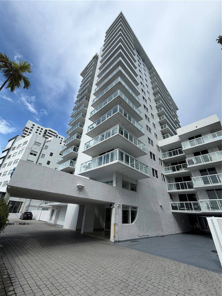 Property photo for 2457 Collins Avenue, #1405, Miami Beach, FL
