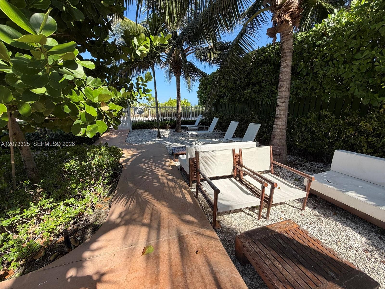 2457 Collins Avenue, #1405, Miami Beach, FL 33140 Photo 45