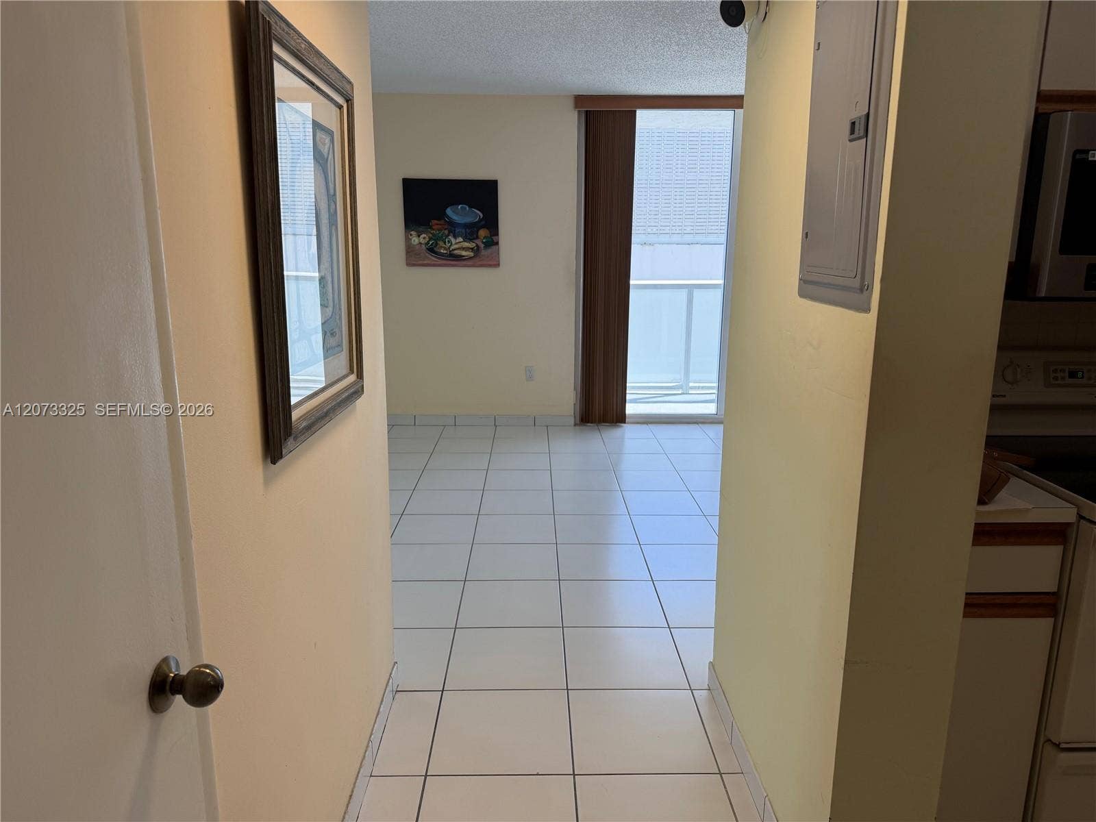 2457 Collins Avenue, #1405, Miami Beach, FL 33140 Photo 5