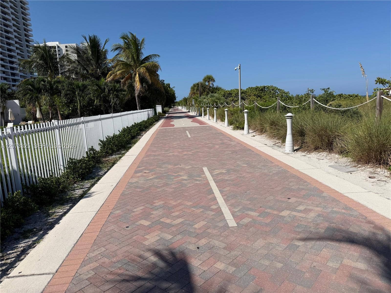 2457 Collins Avenue, #1405, Miami Beach, FL 33140 Photo 50