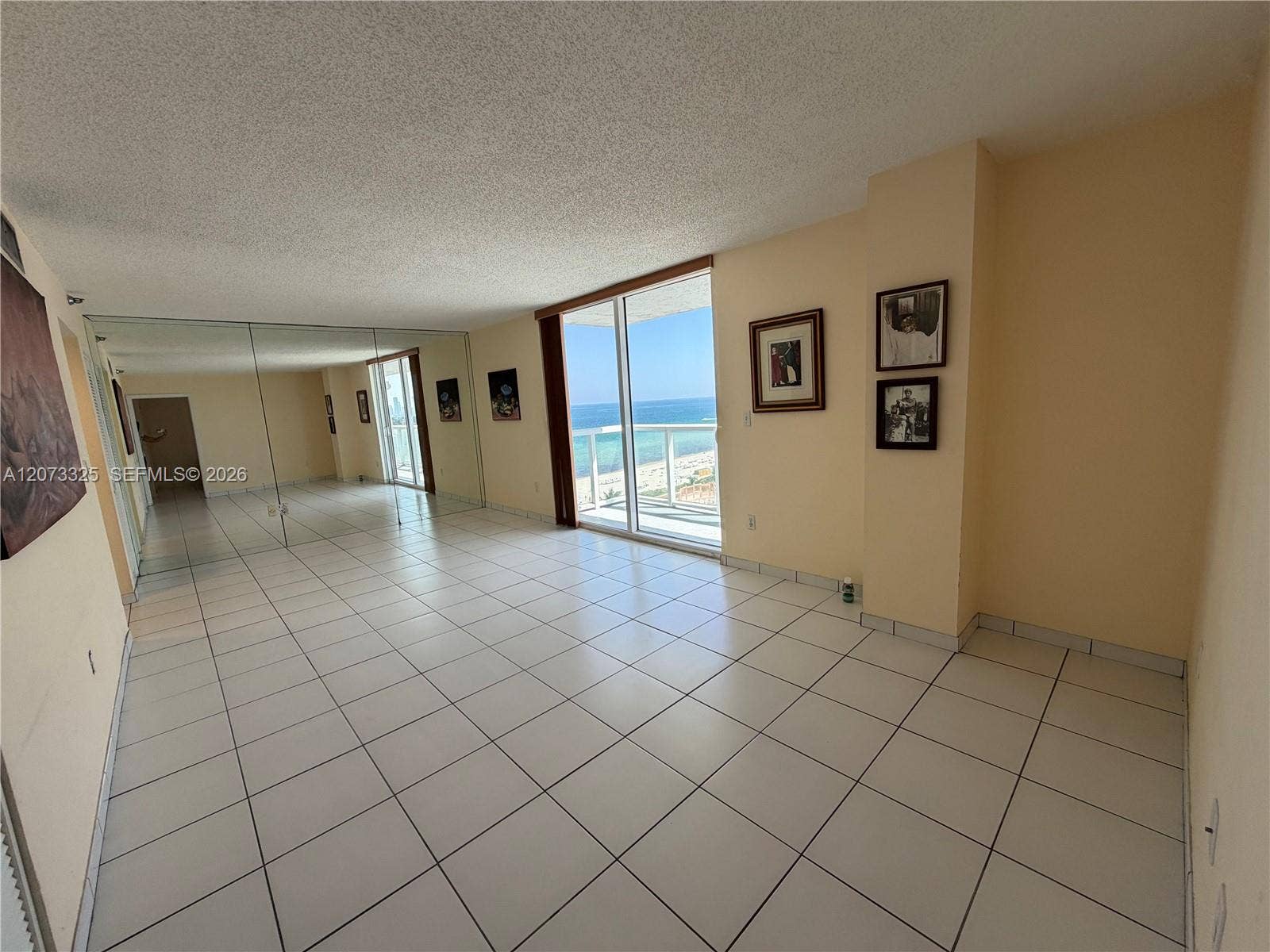2457 Collins Avenue, #1405, Miami Beach, FL 33140 Photo 8