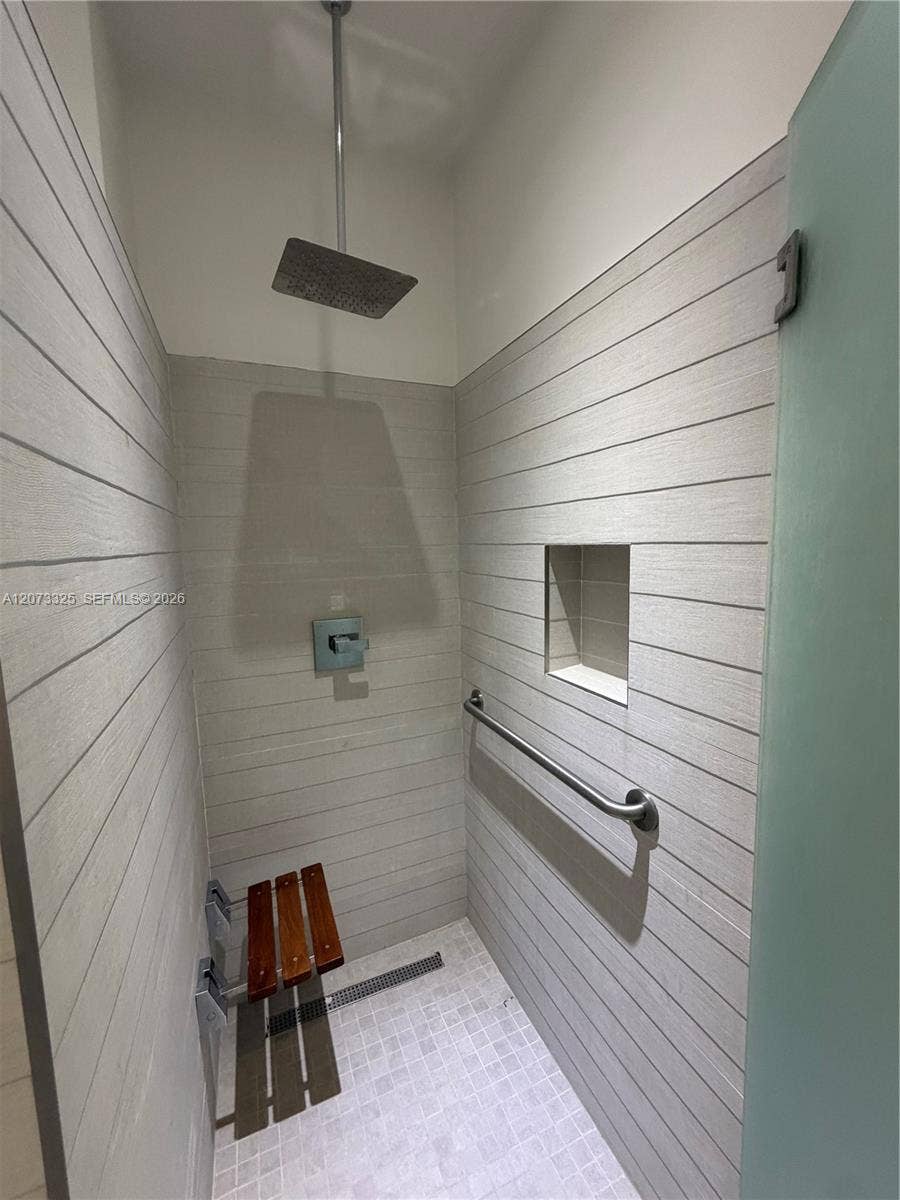 2457 Collins Avenue, #1405, Miami Beach, FL 33140 Photo 38