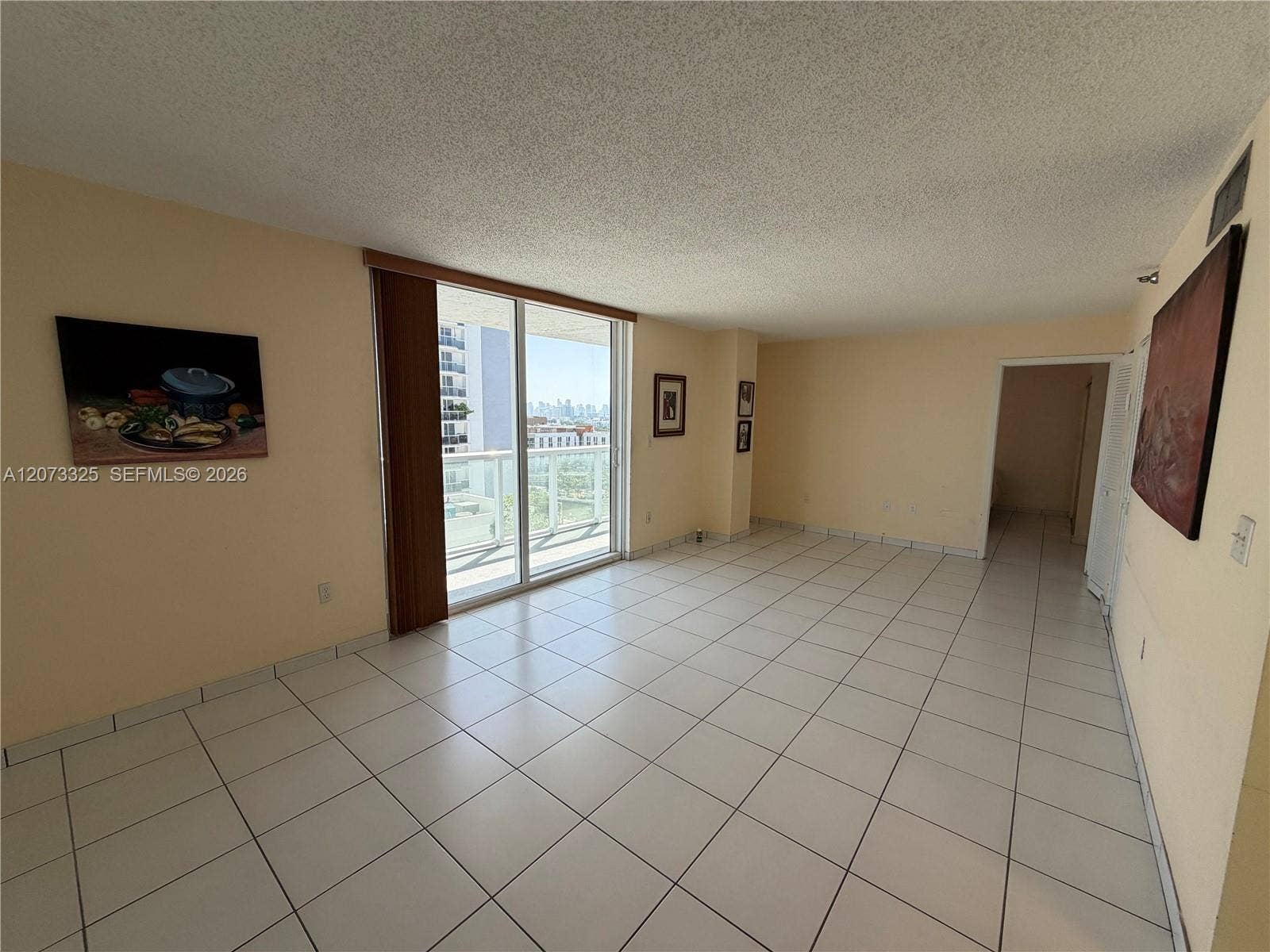 2457 Collins Avenue, #1405, Miami Beach, FL 33140 Photo 7