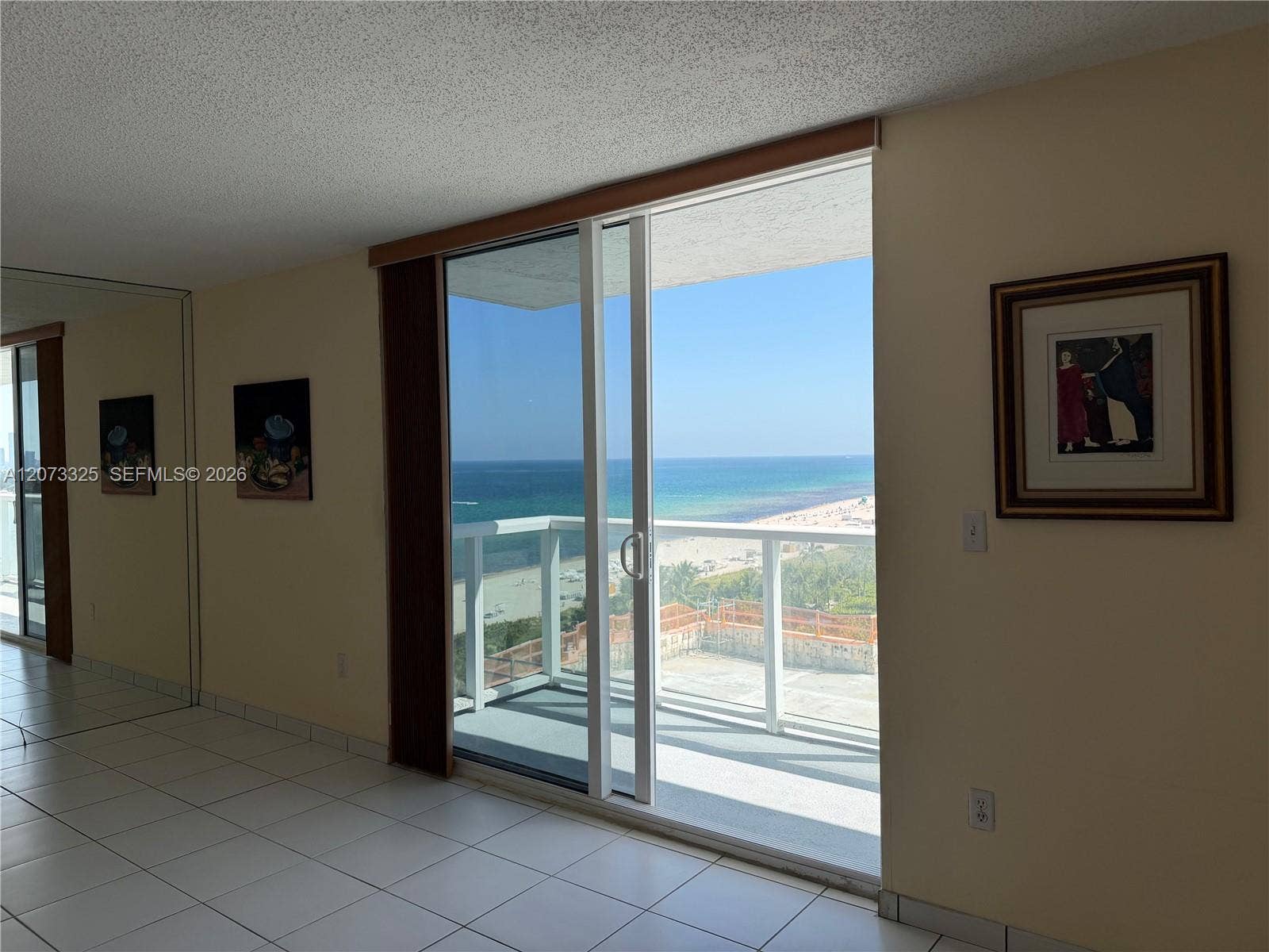 2457 Collins Avenue, #1405, Miami Beach, FL 33140 Photo 10
