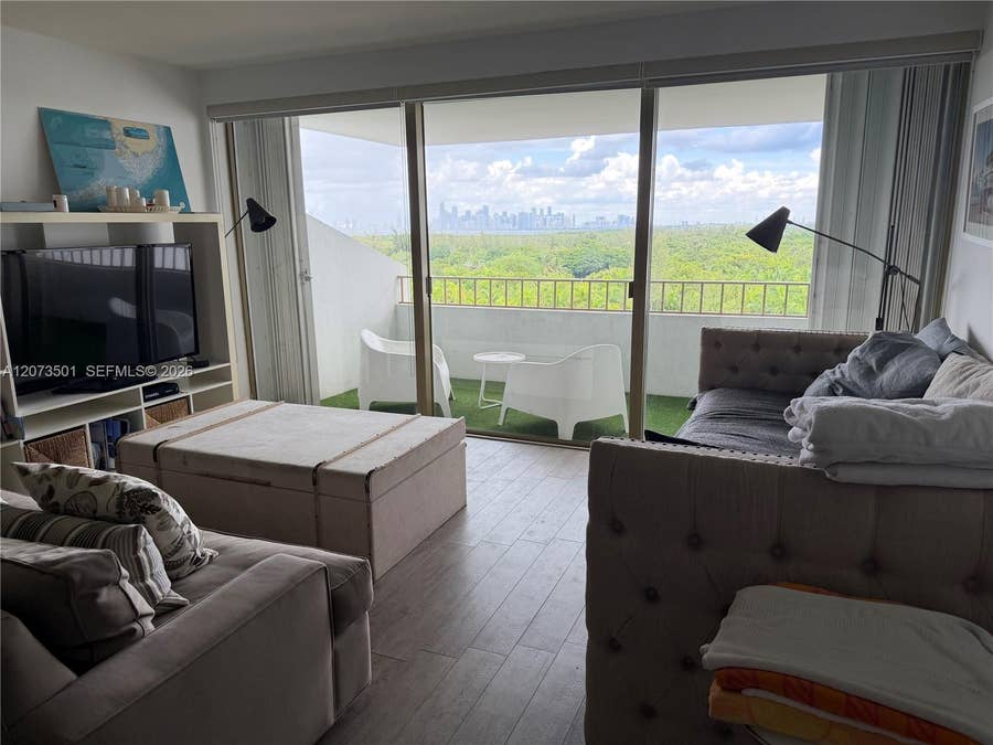 Property photo for Key Biscayne, FL