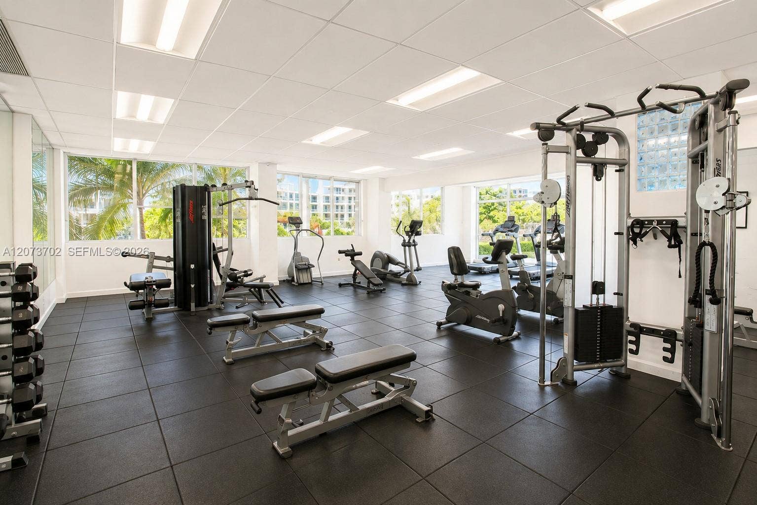 5601 Collins Avenue, #1009, Miami Beach, FL 33140 Photo 2