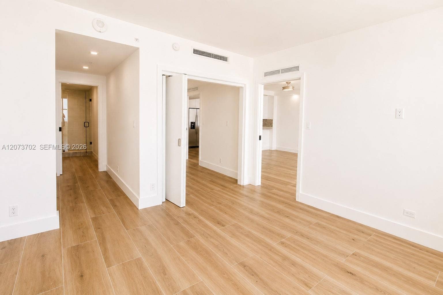 5601 Collins Avenue, #1009, Miami Beach, FL 33140 Master