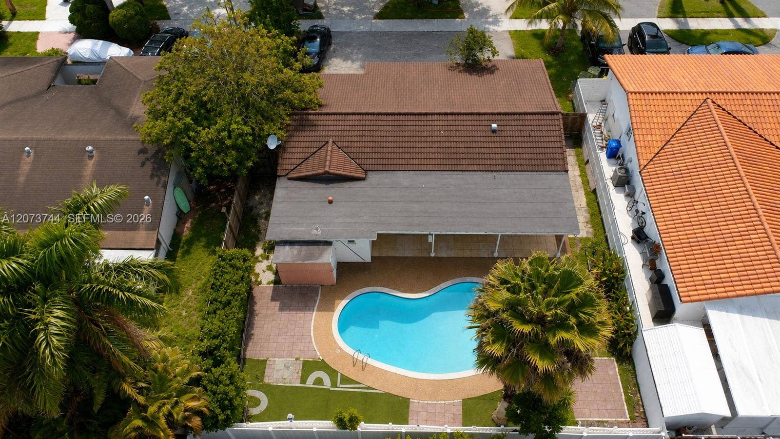 1060 N Douglas Road, Pembroke Pines, FL 33024 Photo 27