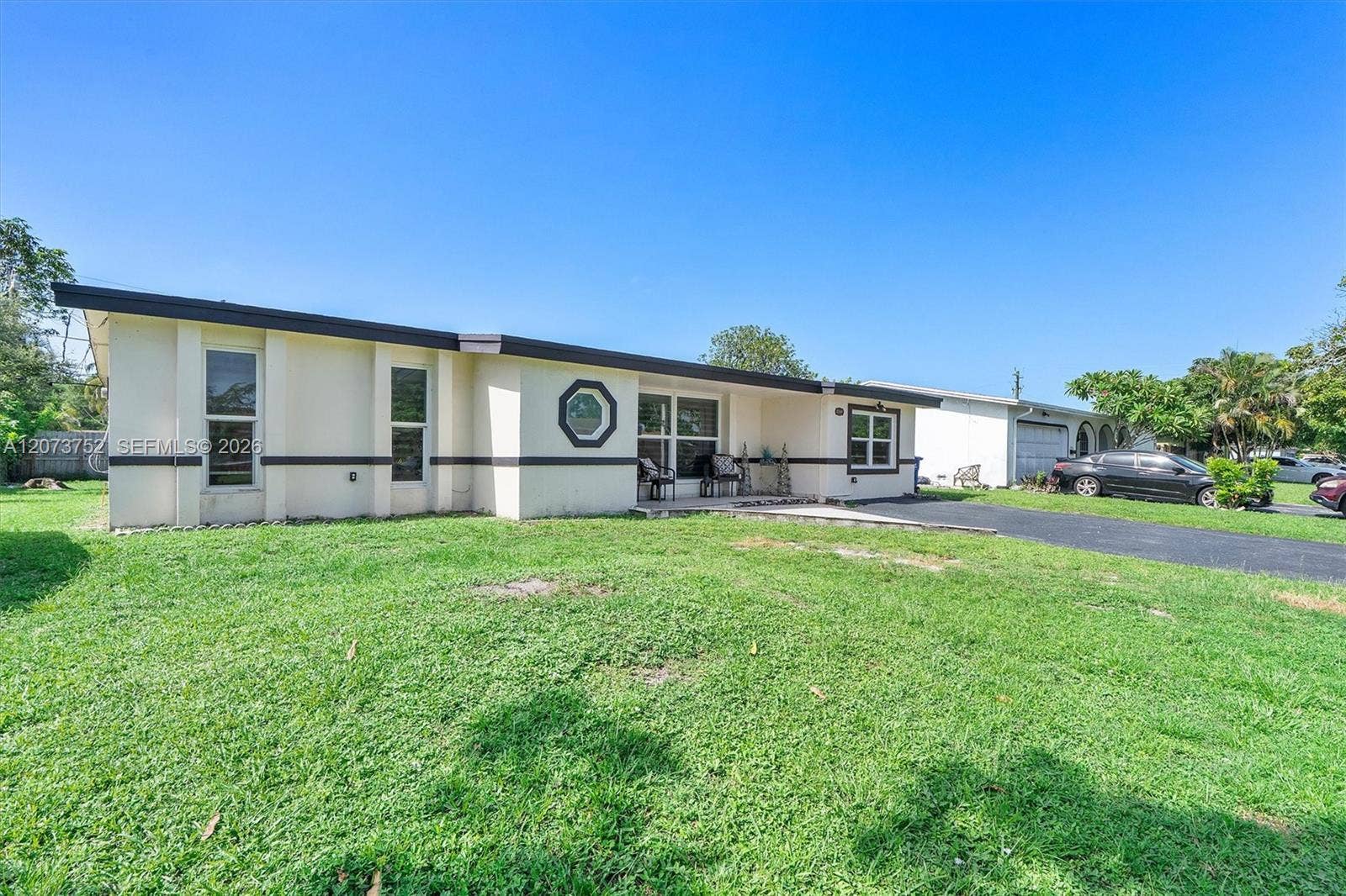 8544 Sheraton Drive, Miramar, FL 33025 Photo 4