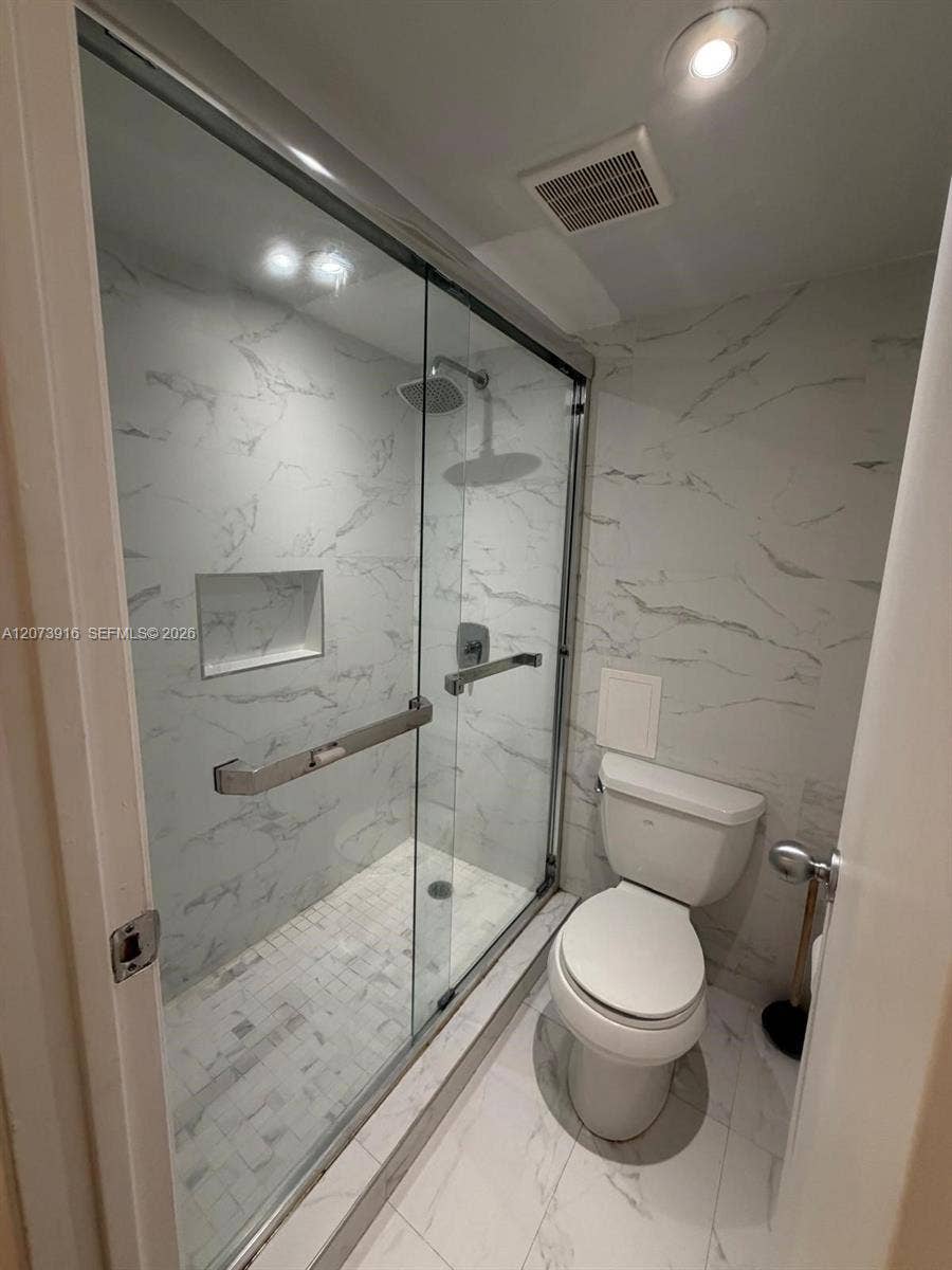 3475 N Country Club Drive, #309, Aventura, FL 33180 Photo 7