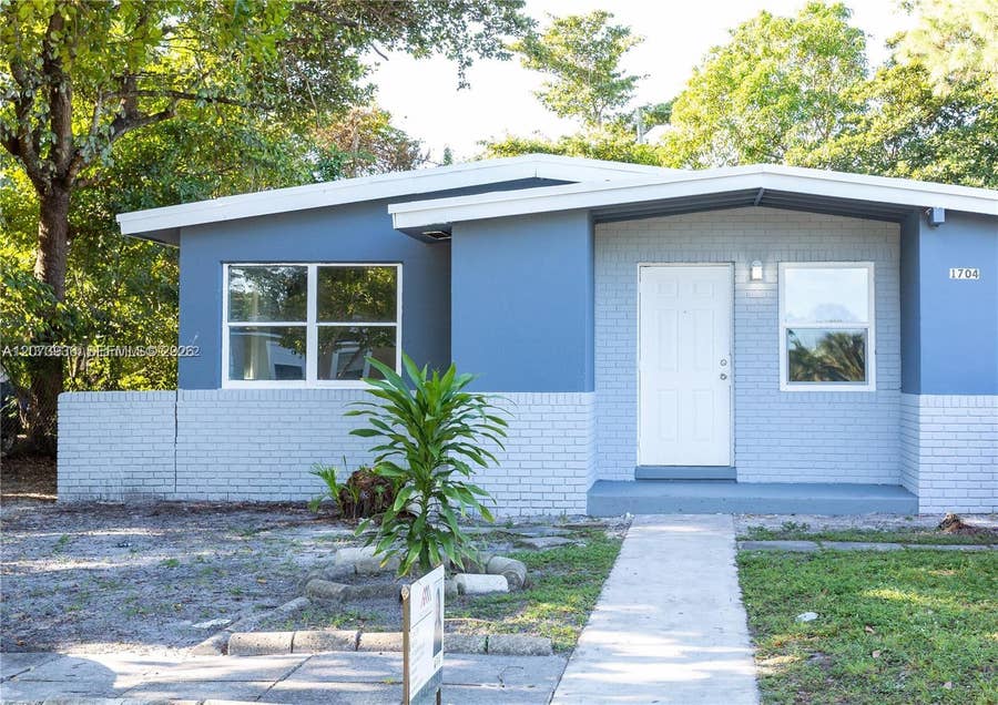 Property photo for 1704 NW 18th Street, Fort Lauderdale, FL