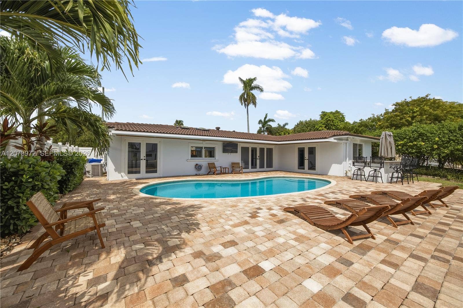 800 SE 3rd Terrace, Pompano Beach, FL 33060 Photo 3