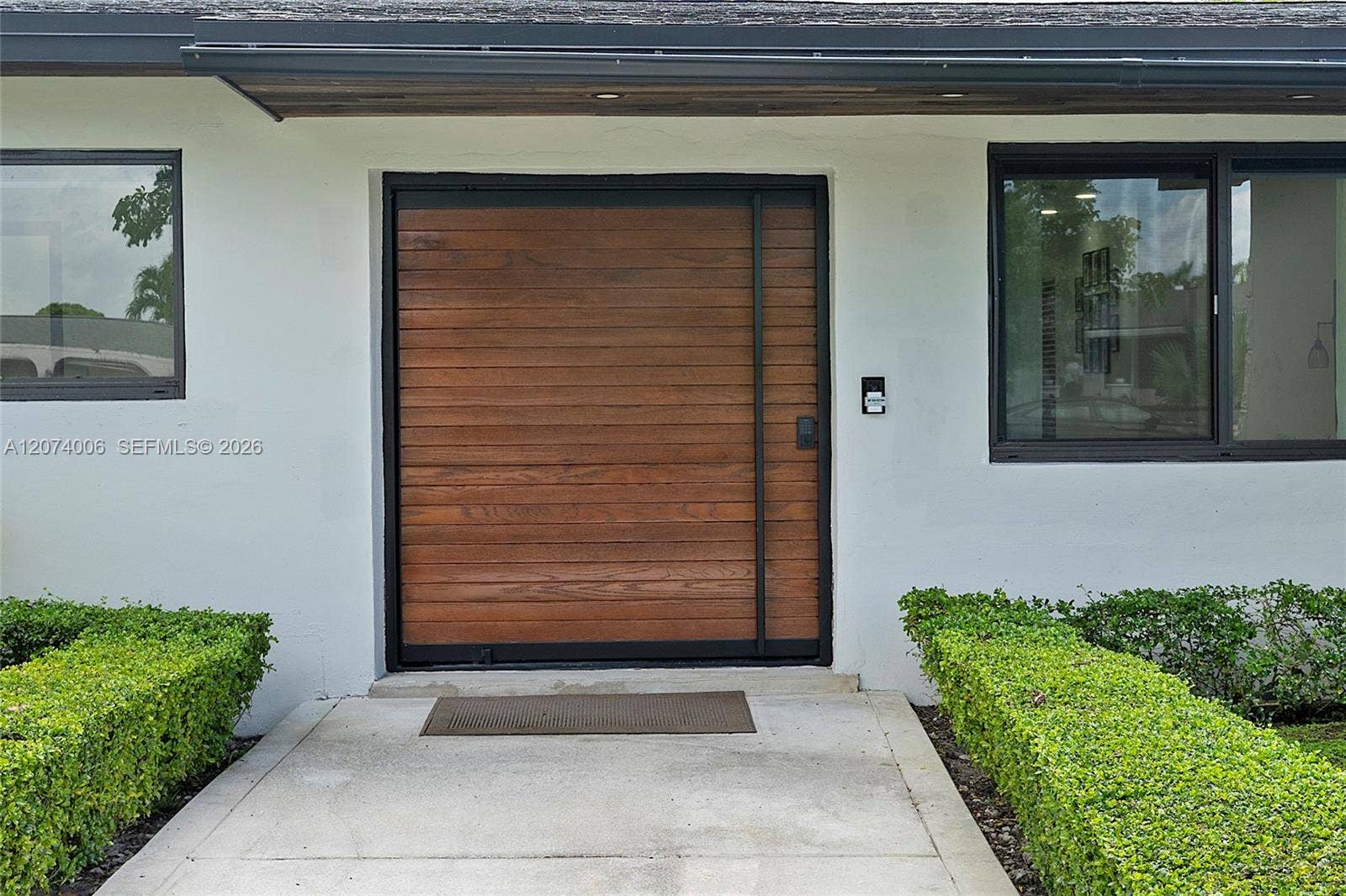 10630 NW 19th Place, Pembroke Pines, FL 33026 Photo 5