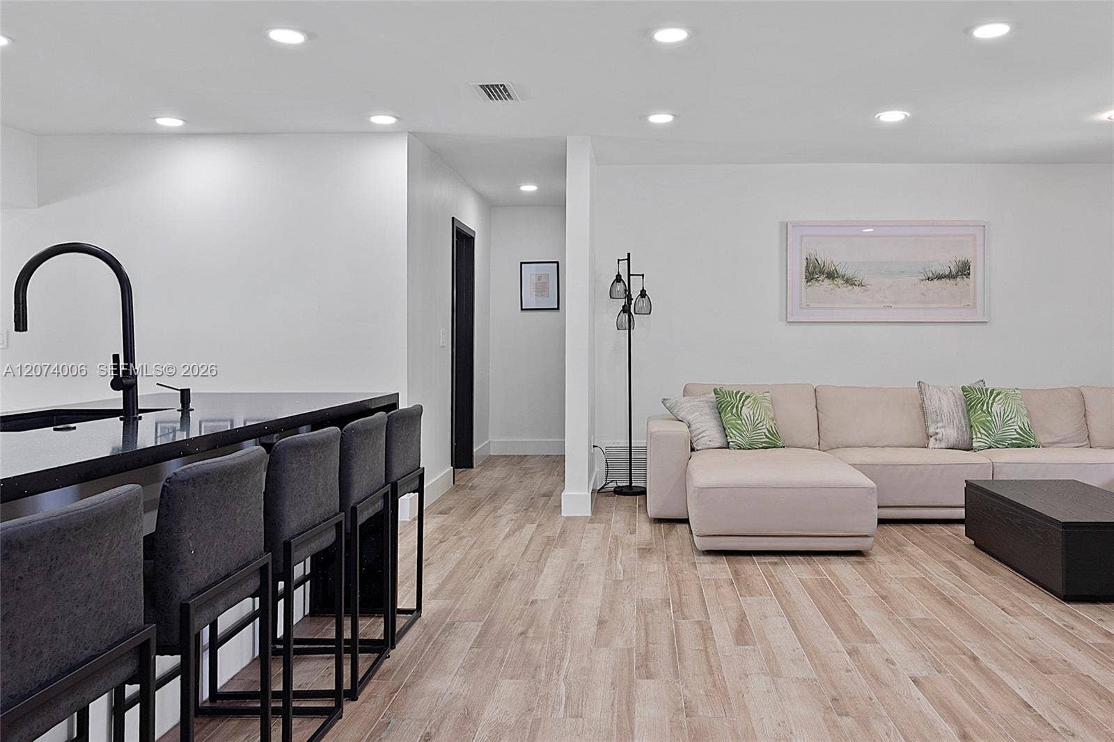 10630 NW 19th Place, Pembroke Pines, FL 33026 Photo 11