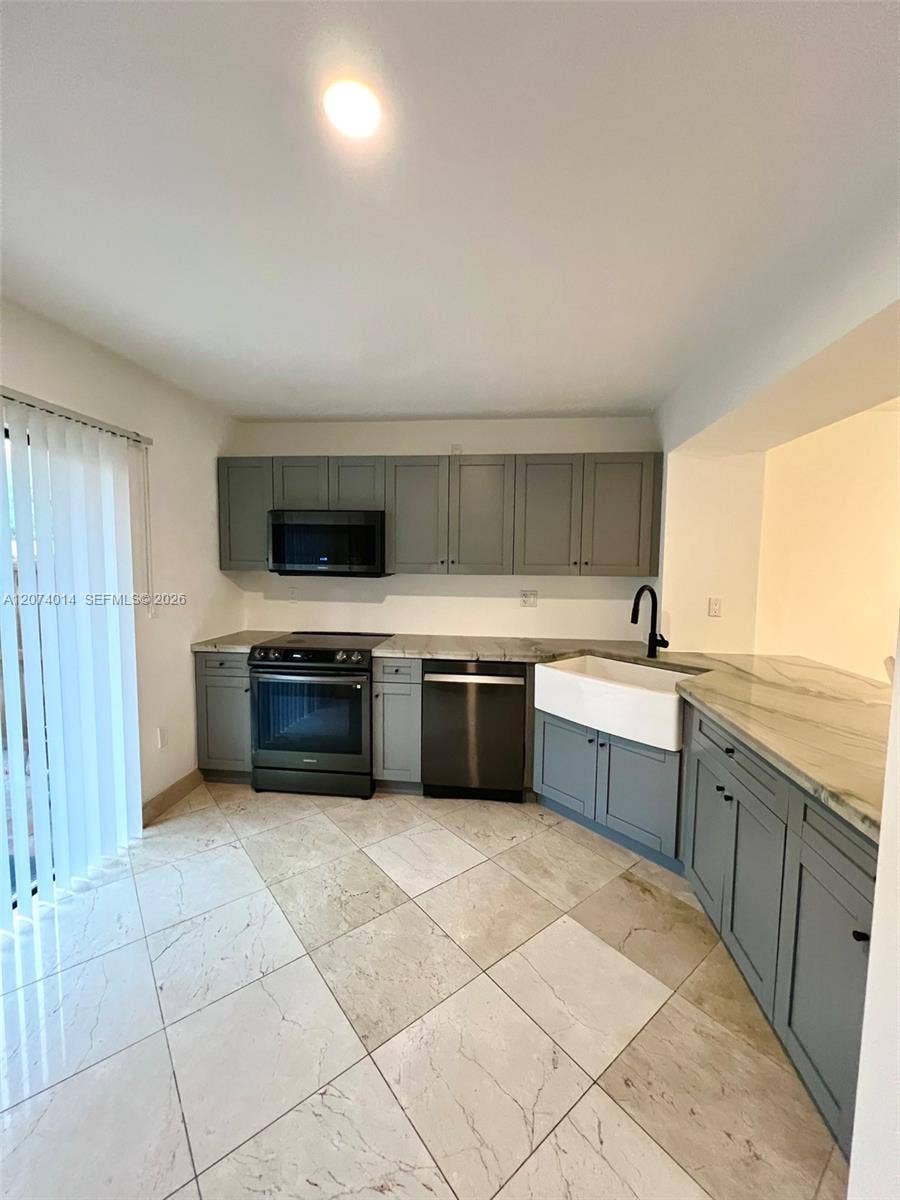 7803 SW 102nd Lane, Miami, FL 33156 Photo 9