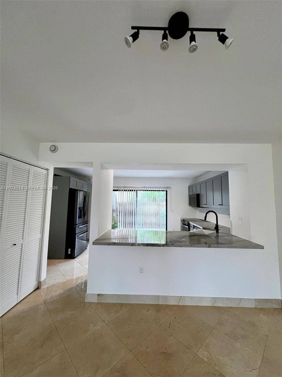 7803 SW 102nd Lane, Miami, FL 33156 Photo 8