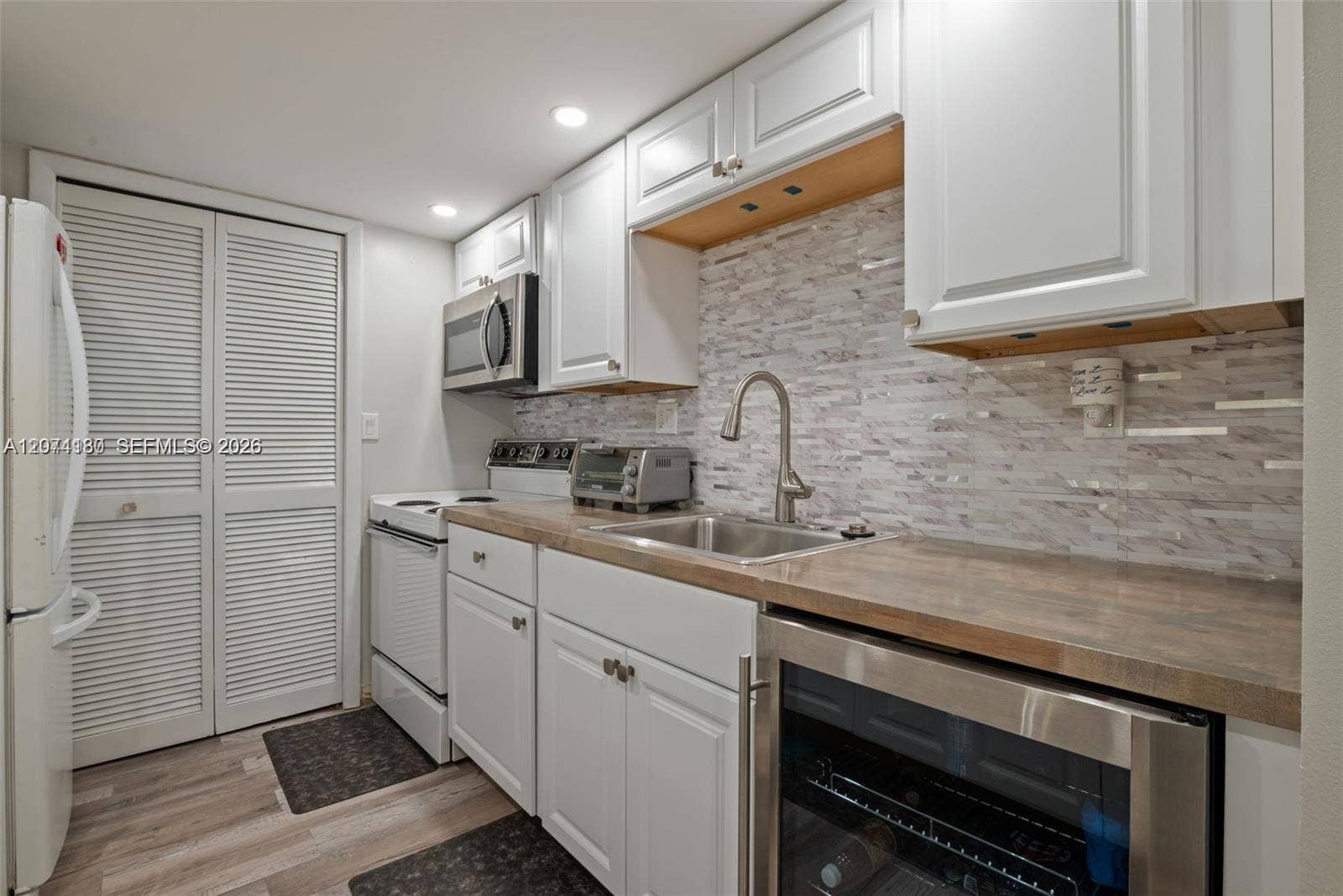 301 Racquet Club Road, #104, Weston, FL 33326 Photo 6