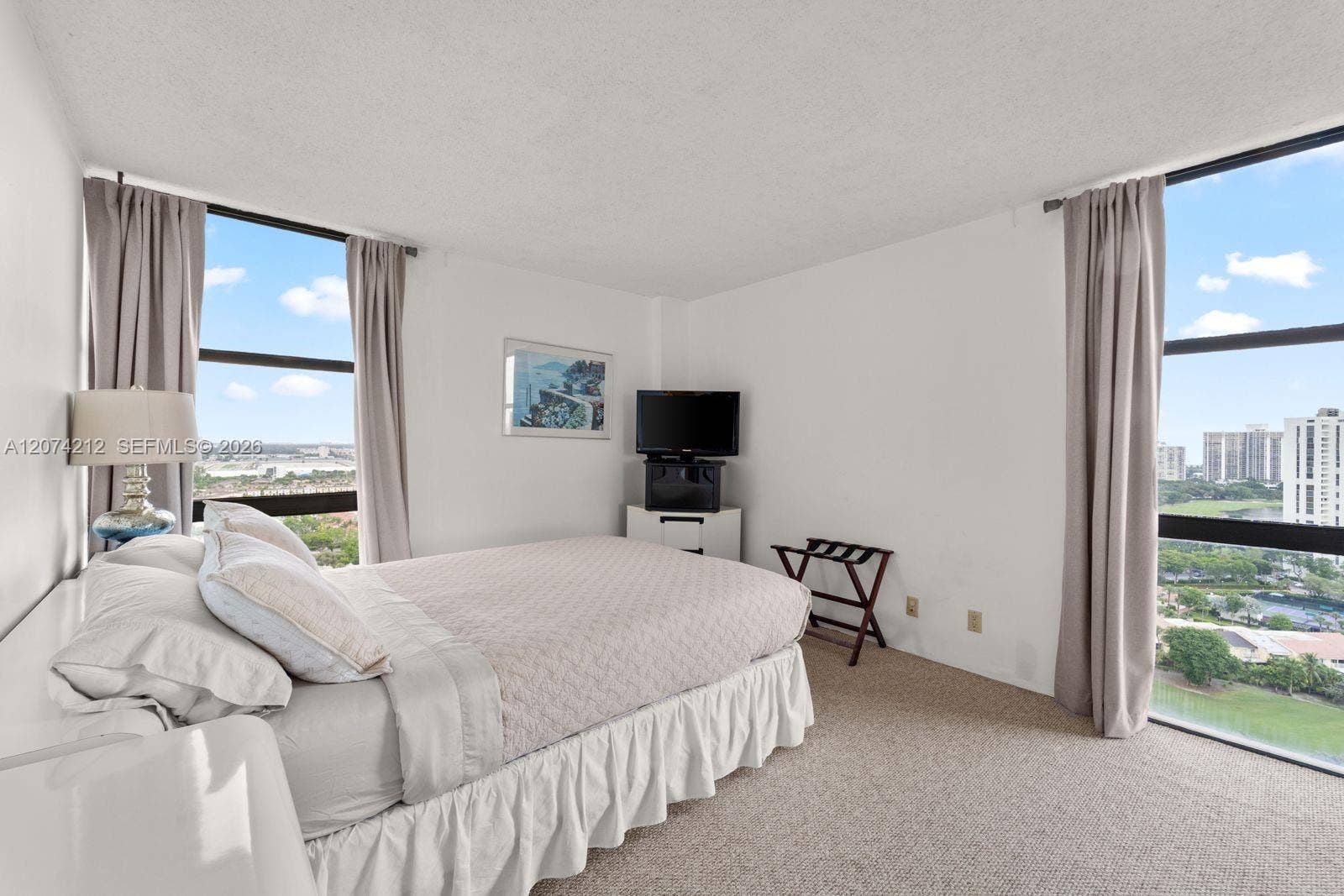20379 W Country Club Drive, #2433, Aventura, FL 33180 Master Bedroom