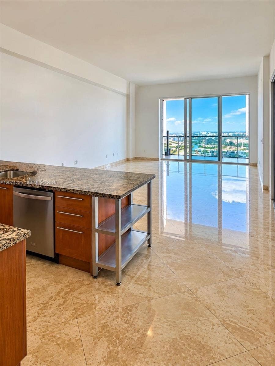 Property photo for 185 SW 7th Street, #4303, Miami, FL