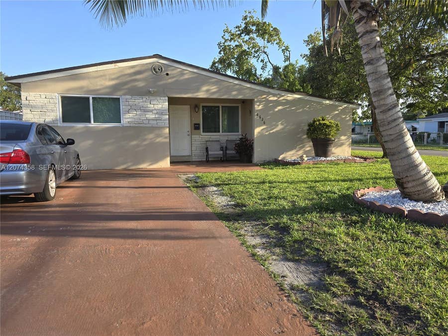 Property photo for 6626 SW 1st Court, Pembroke Pines, FL