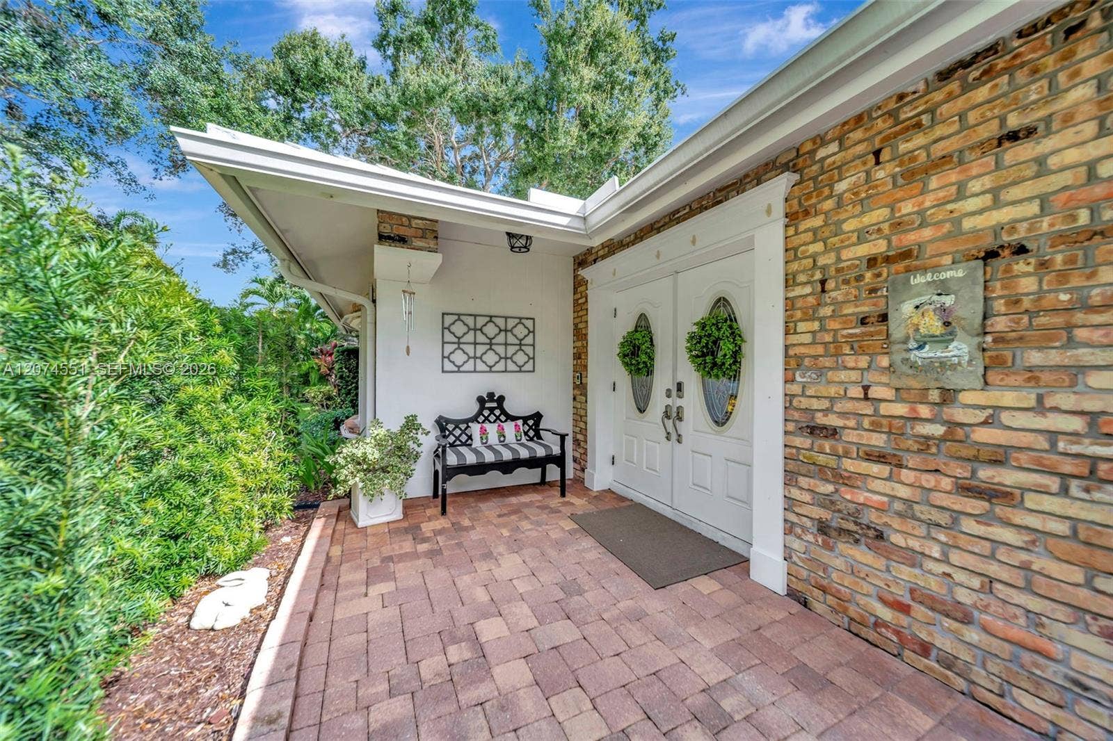 560 W Tropical Way, Plantation, FL 33317 Photo 5