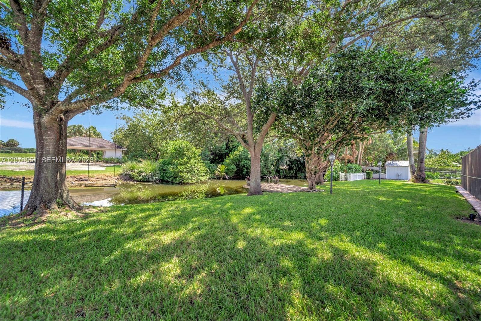 560 W Tropical Way, Plantation, FL 33317 Photo 82