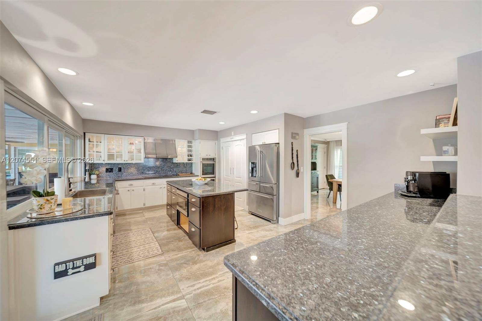 560 W Tropical Way, Plantation, FL 33317 Photo 24