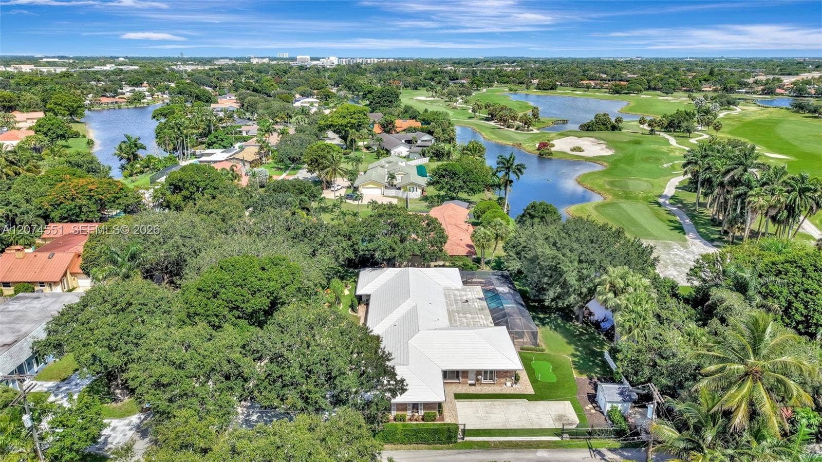 560 W Tropical Way, Plantation, FL 33317 Photo 89