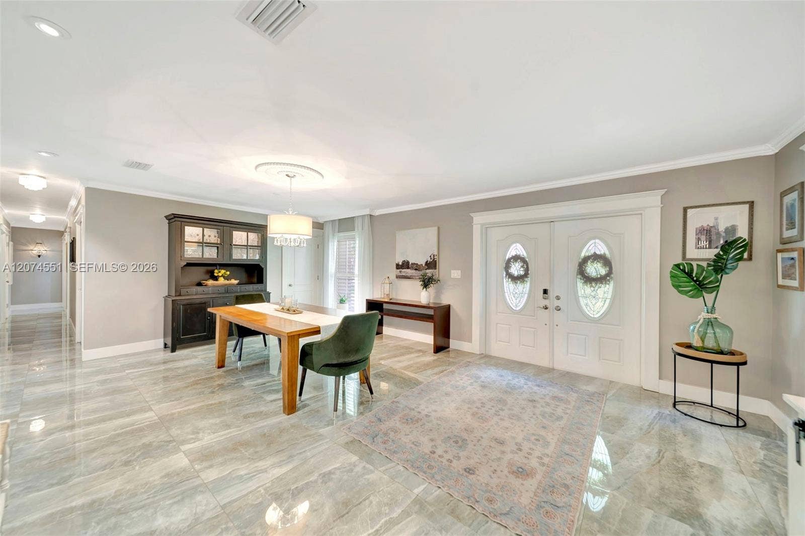 560 W Tropical Way, Plantation, FL 33317 Photo 10