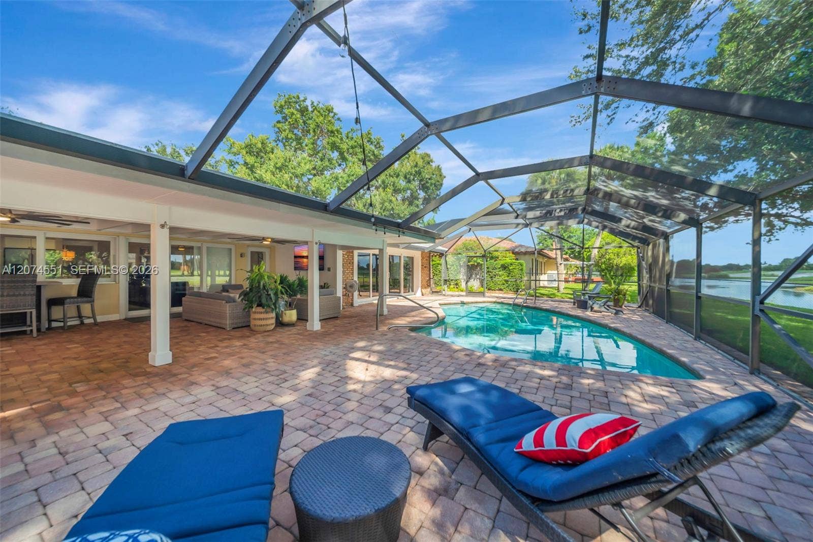 560 W Tropical Way, Plantation, FL 33317 Photo 63