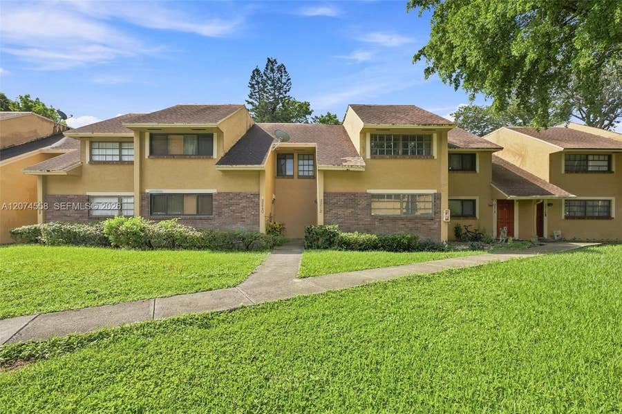 Property photo for 3212 N Pine Island Road, #603, Sunrise, FL
