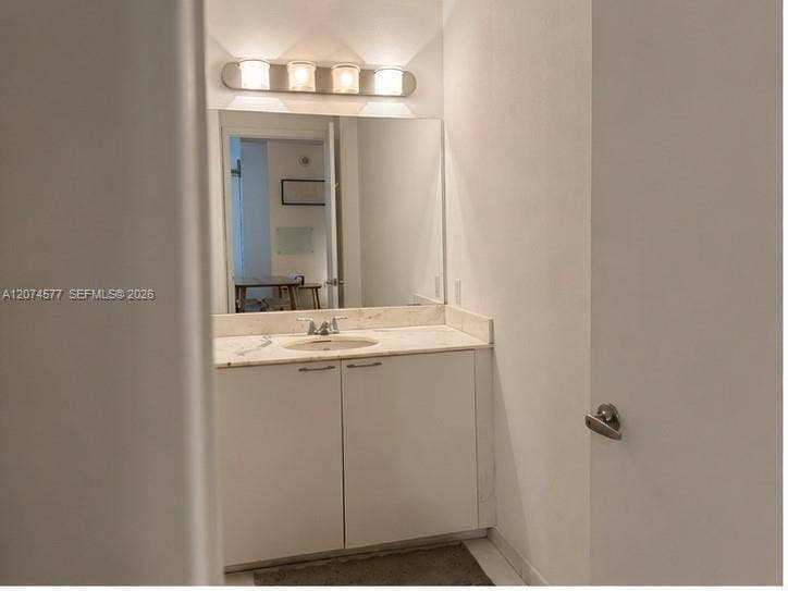 234 NE 3rd Street, #206, Miami, Miami, FL 33132 Photo 8