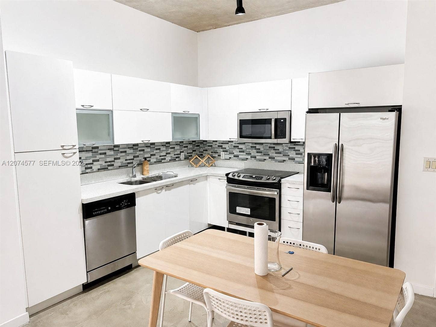 234 NE 3rd Street, #206, Miami, Miami, FL 33132 Photo 5