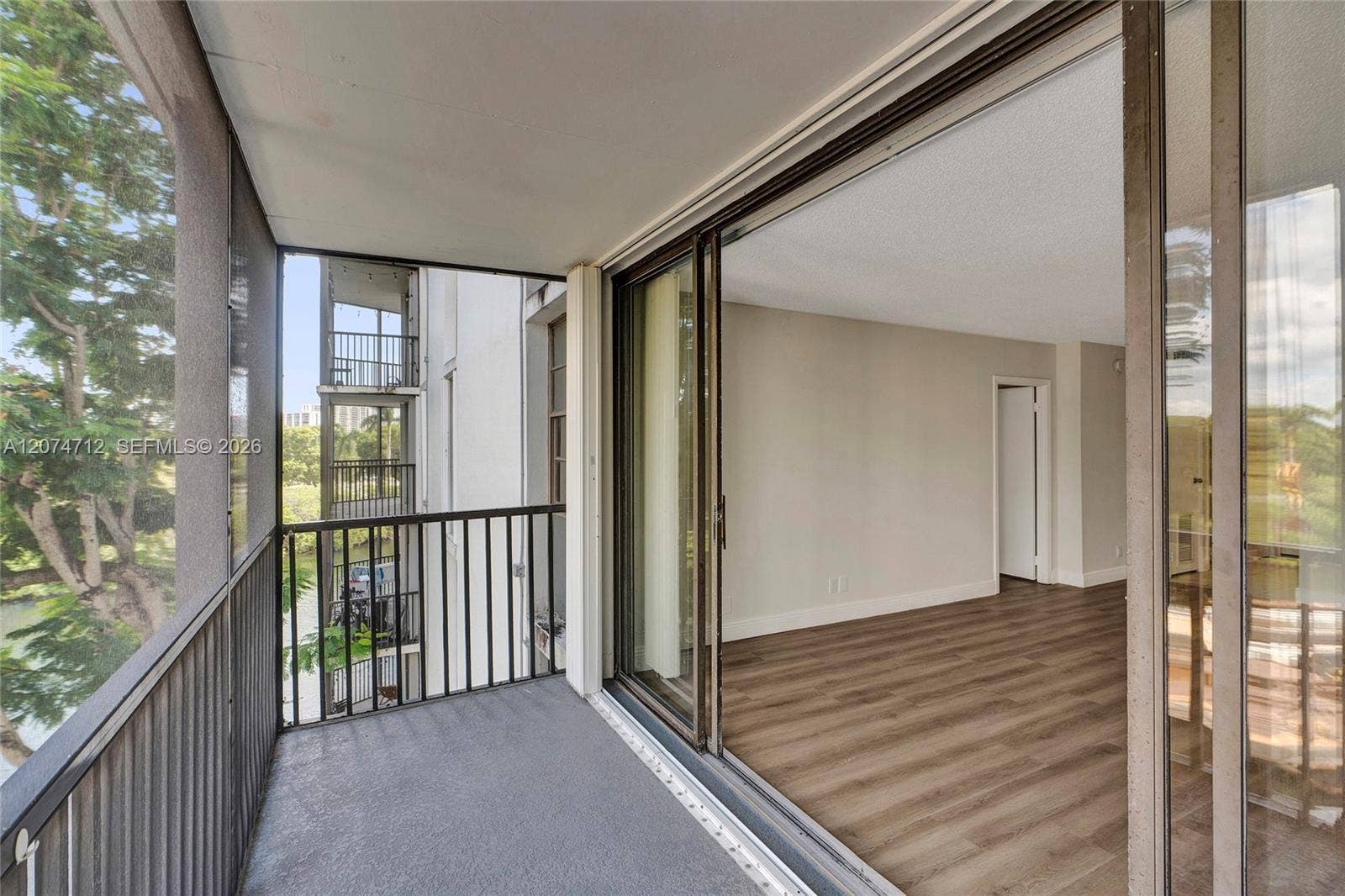 3401 N Country Club Drive, #EI403, Aventura, FL 33180 Photo 34