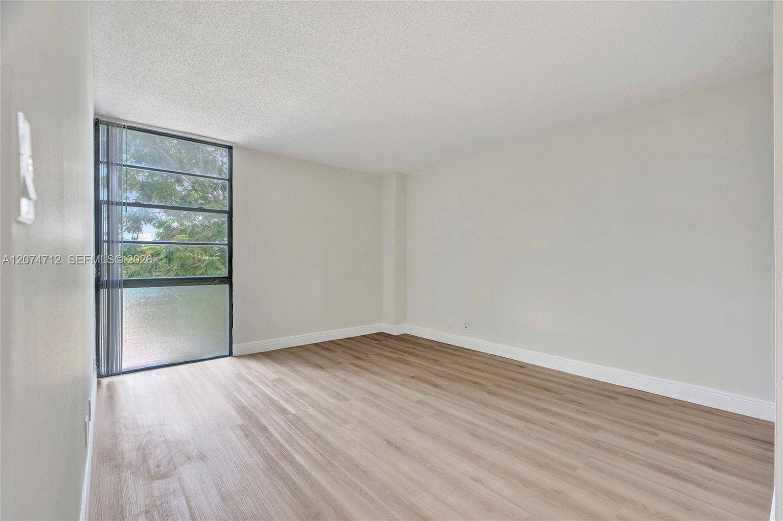 3401 N Country Club Drive, #EI403, Aventura, FL 33180 Photo 15