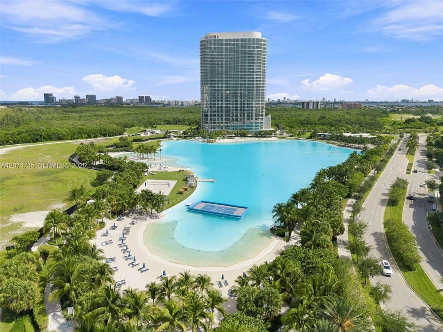 Property photo for 2411 Laguna Circle, #1704, North Miami, FL