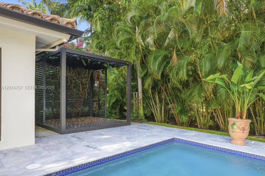 2532 NW Lake Avenue, Miami Beach, FL 33140 Photo 71