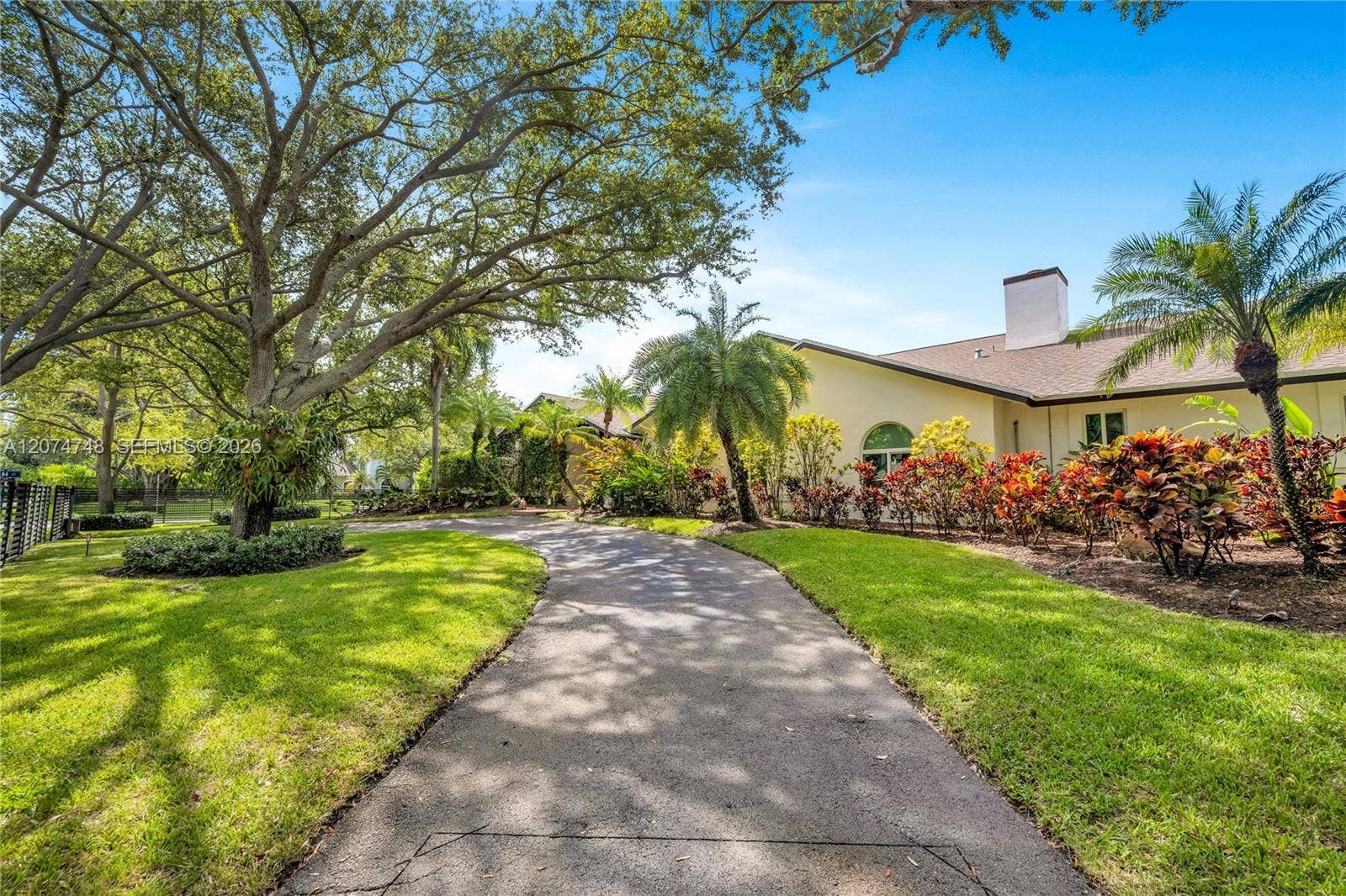 8440 SW 182nd Terrace, Palmetto Bay, FL 33157 Photo 4