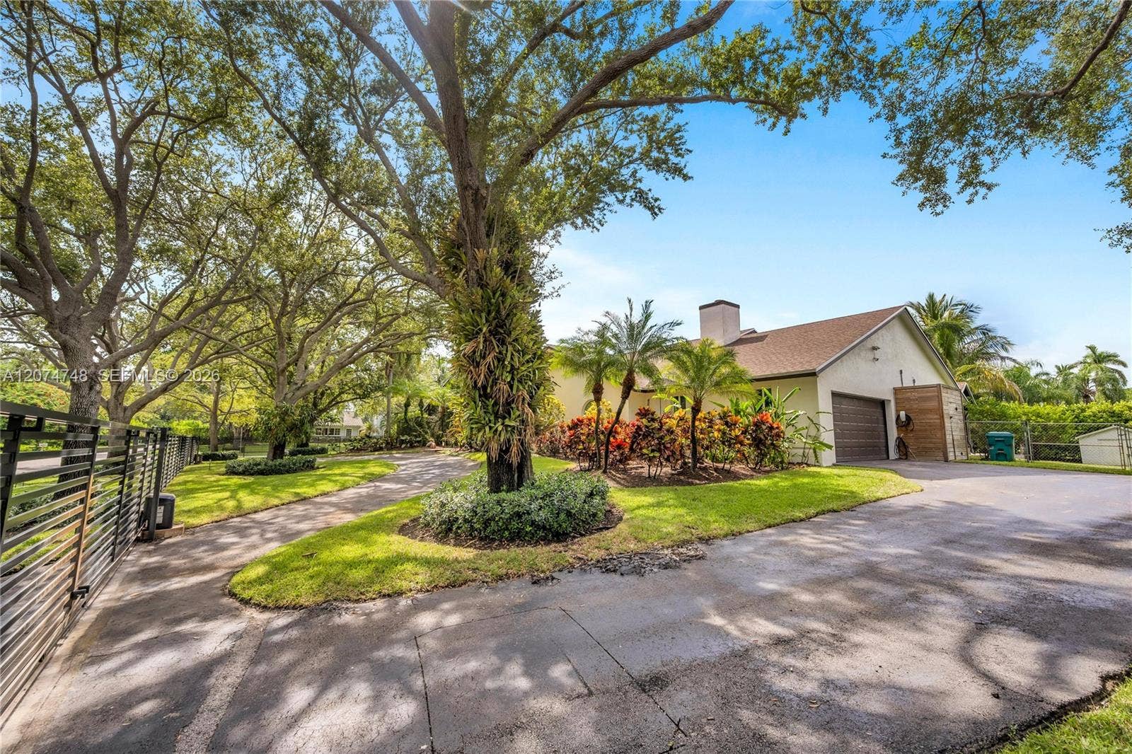 8440 SW 182nd Terrace, Palmetto Bay, FL 33157 Photo 5