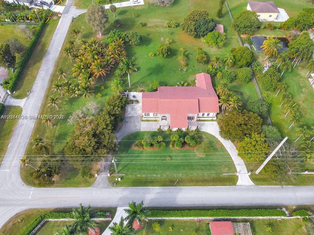 5425 SW 190th Avenue, Southwest Ranches, FL 33332 Photo 38