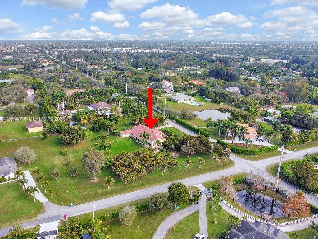 5425 SW 190th Avenue, Southwest Ranches, FL 33332 Photo 34