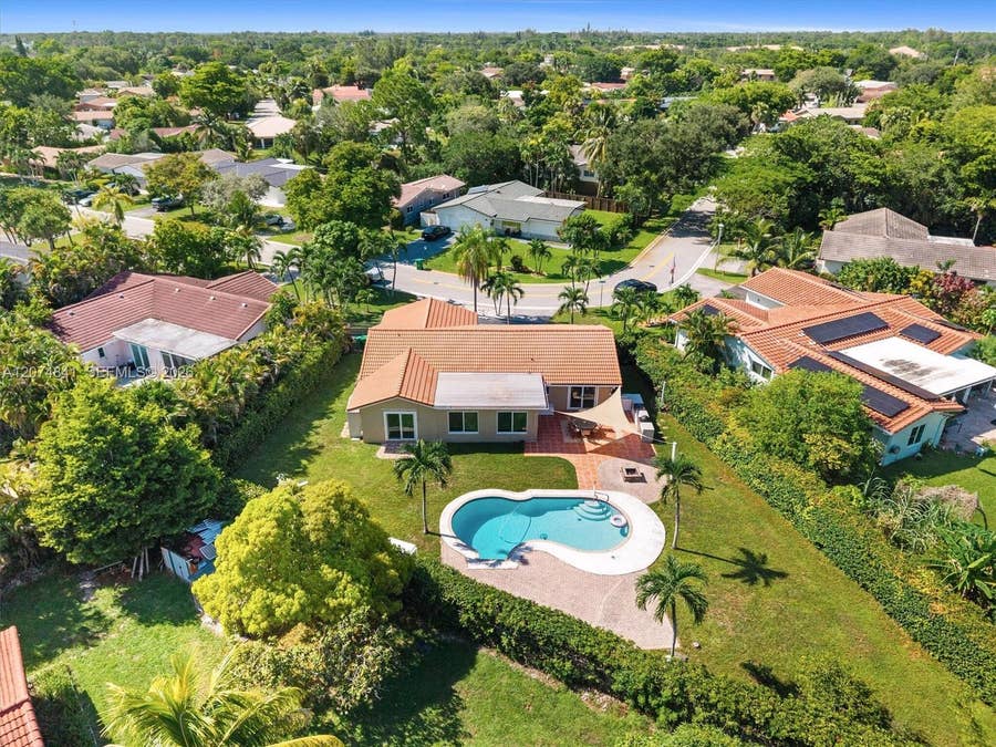 Property photo for 7500 NW 42nd Street, Coral Springs, FL