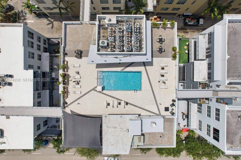 425 N Andrews Avenue, #202, Fort Lauderdale, FL 33301 Photo 23
