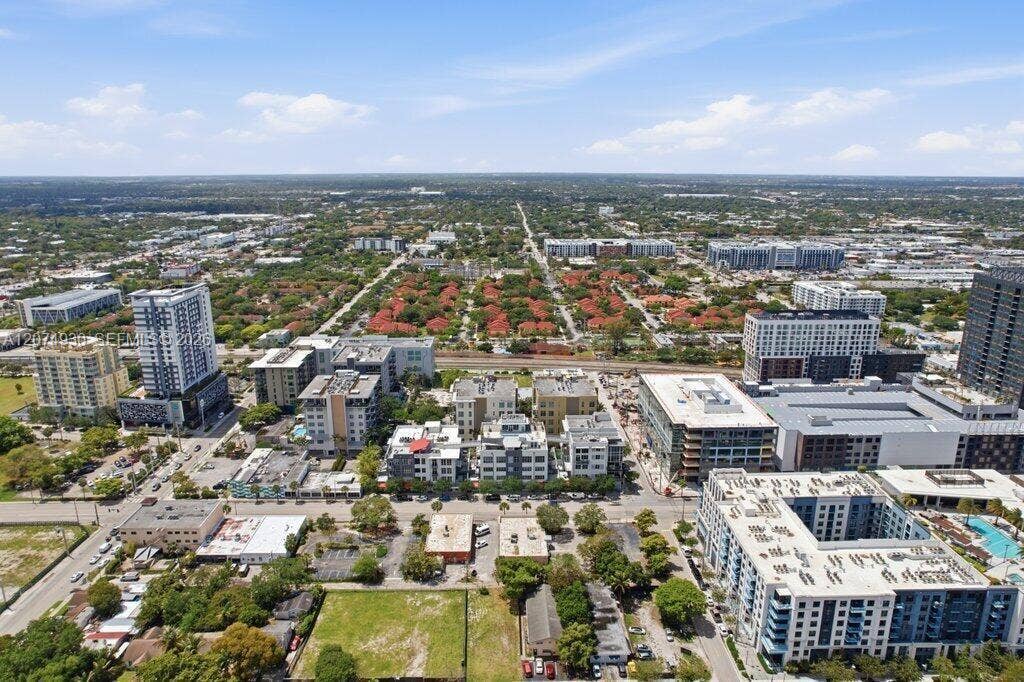 425 N Andrews Avenue, #202, Fort Lauderdale, FL 33301 Photo 20