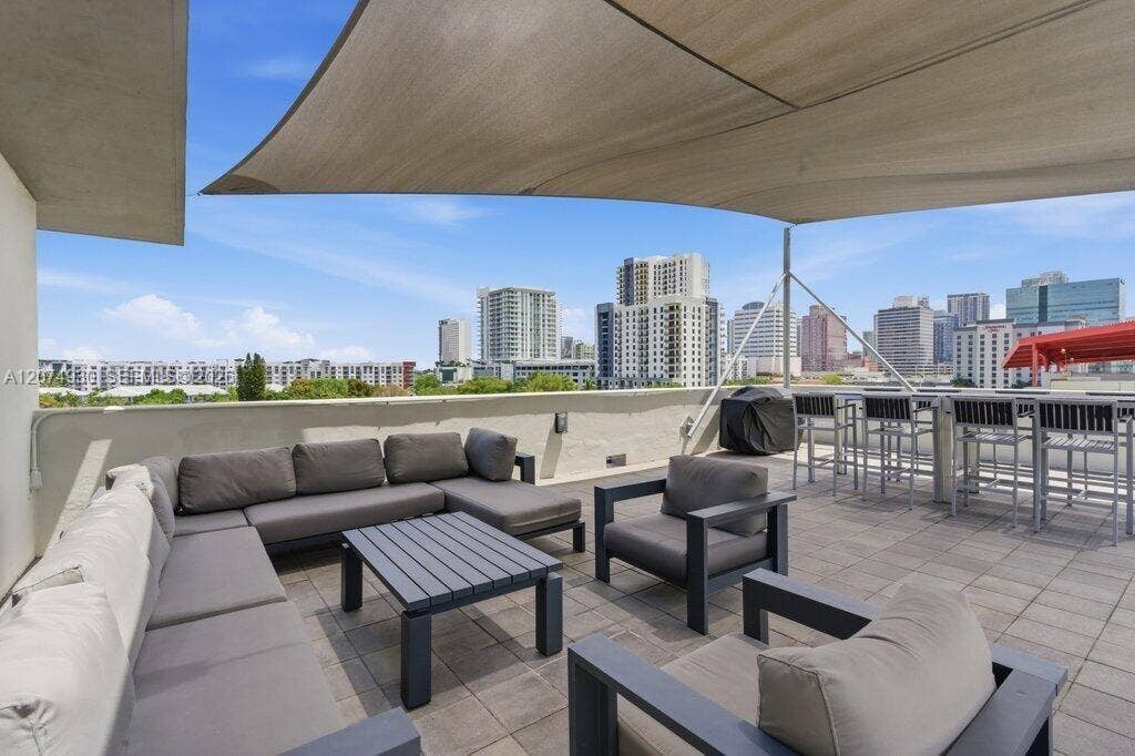 425 N Andrews Avenue, #202, Fort Lauderdale, FL 33301 Photo 25