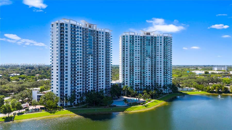 Property photo for 2641 N Flamingo Road, #905N, Sunrise, FL