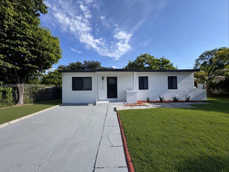 Property photo for 1119 NW 11th Court, Fort Lauderdale, FL